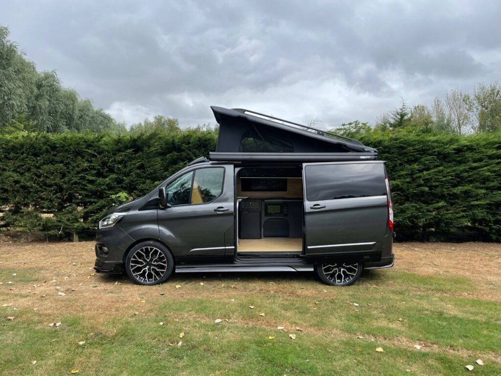 Ford Transit Custom Limited 2019 - Automatic | Woodstock Campers